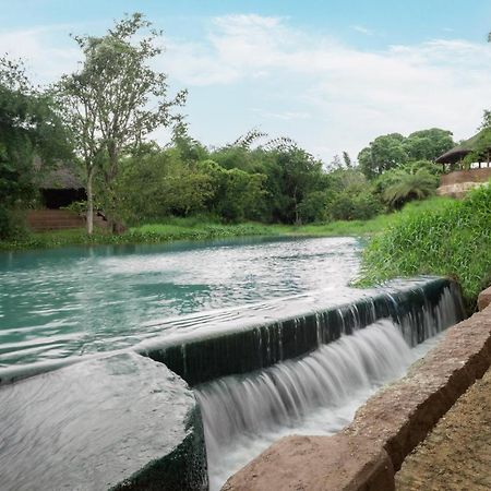 Hampi's Whiskers Resort Eksteriør bilde